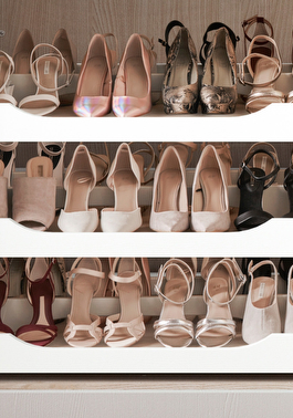 Built in shoe rack storage unit