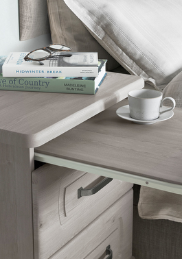 Pull out tea tray wardrobe accessory