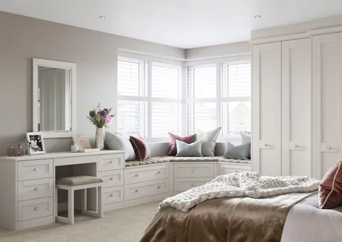 How to create a bedroom reading corner 1